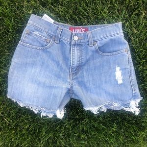 Levi’s denim shorts